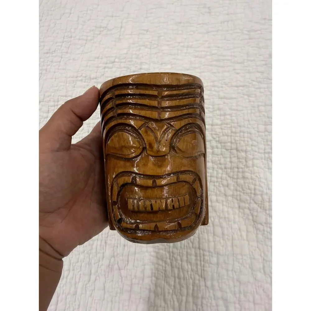 N/A carved wooden